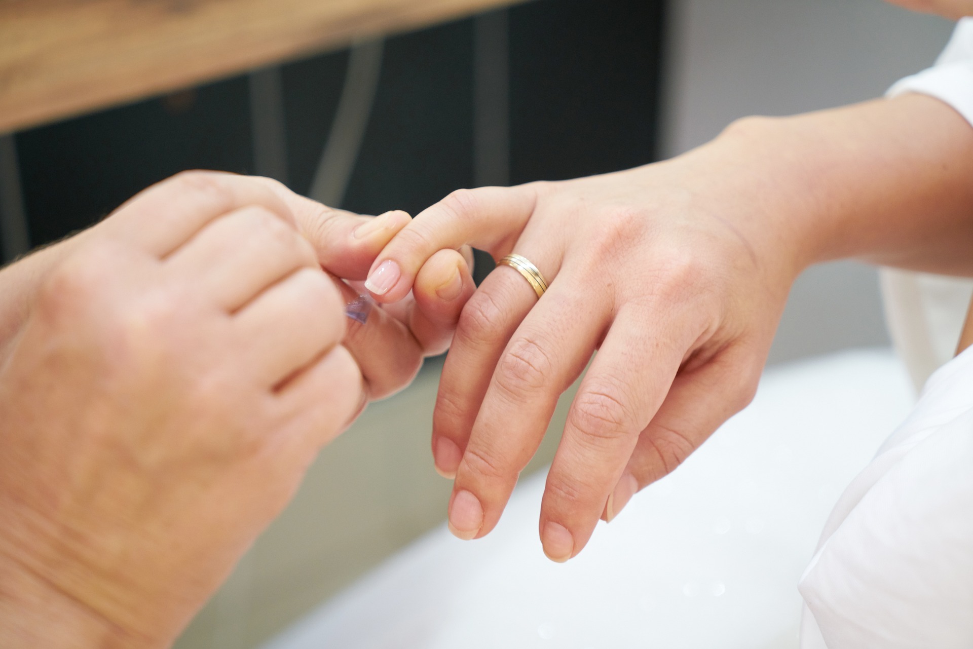nail-varnish-g00b821026_1920