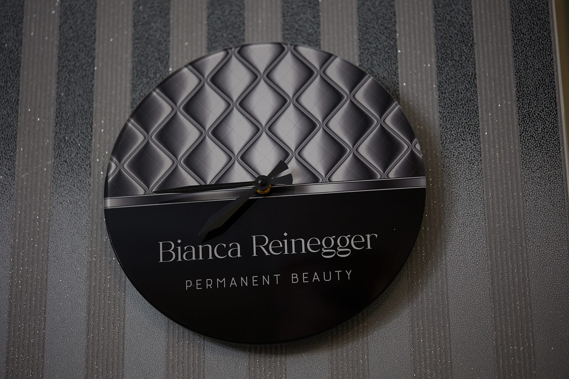 94EE9345-CC3F-4CFD-8C98-EB988E455444